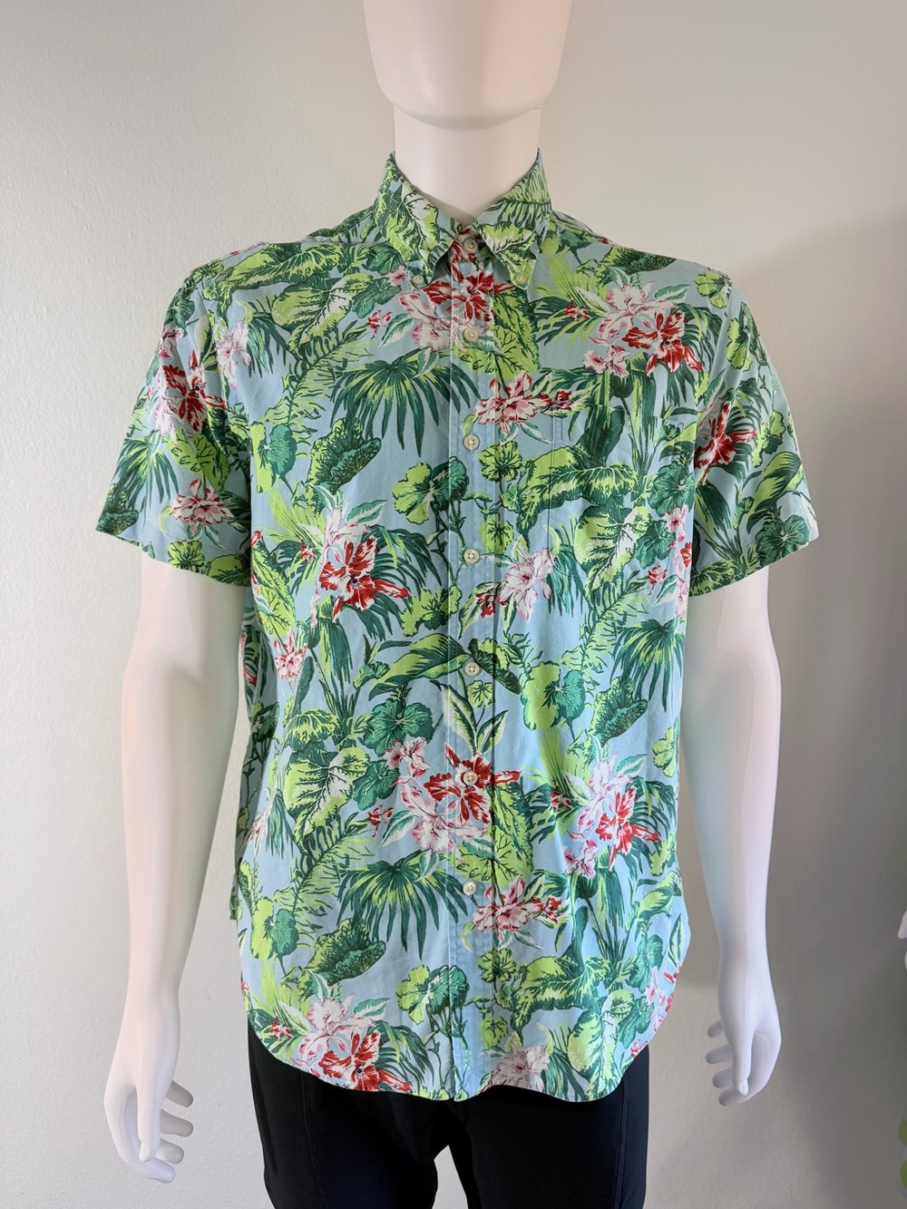 Polo by Ralph Lauren Light Blue Tropical /Hawaiian Floral Button-Down Shirt